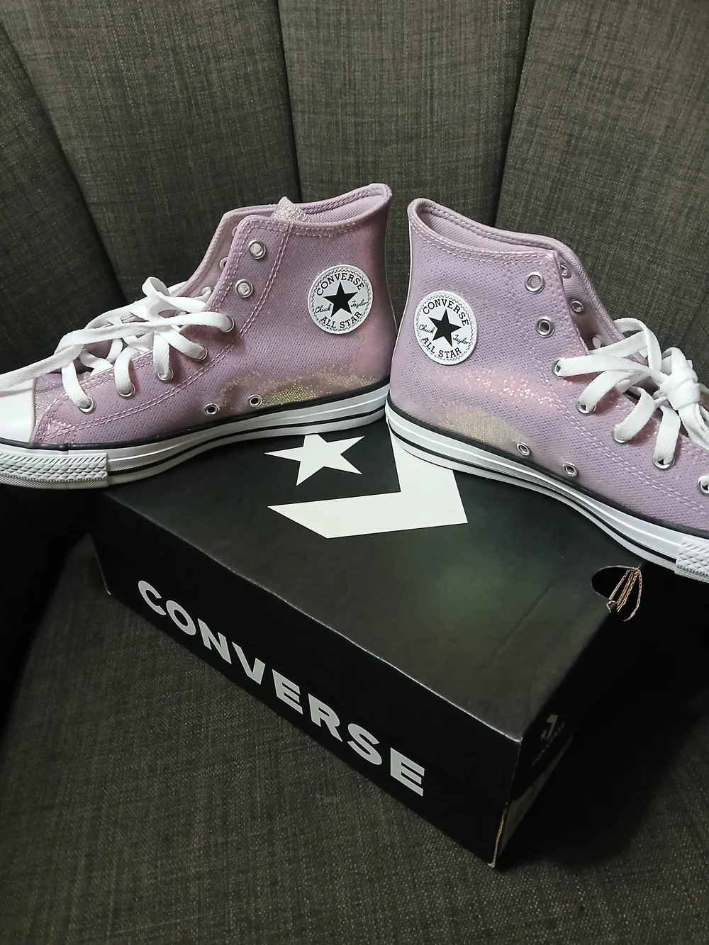 Converse Kids High Top Sneakers in Lilac Pink with White Accents